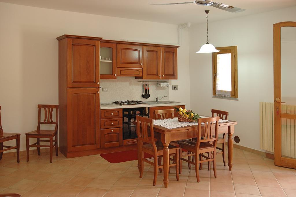 Agriturismo Podere Gozzuto Gavorrano Habitación foto